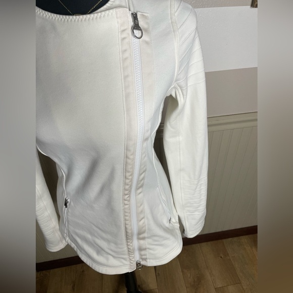 ATHLETA Moto Jacket in Magnolia Off- White, Size Small - Picture 6 of 16